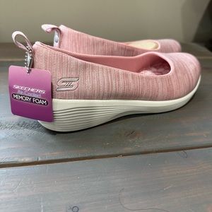 New Skechers memory foam